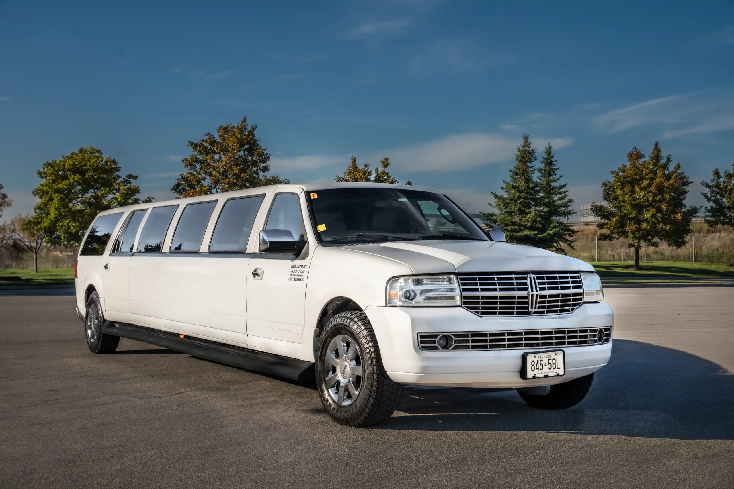 Lincoln Navigator Limo